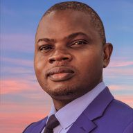 Dr Adam Francis